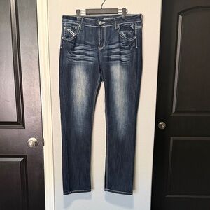 Dark Wash Women’s Straight-Leg Jeans - Blue